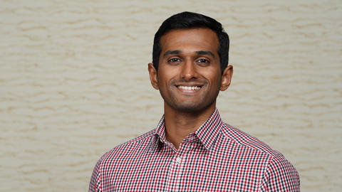 Abhijith Ravinutala headshot
