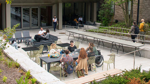 HDS Students hanging out on the terrance