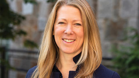 Lori Stevens headshot