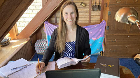 Madeline Levy studying German for SLP