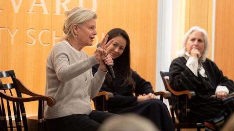 Kris Tompkins, Chai Vasarhelyi, and Terry Tempest Williams in conversation on the HDS campus in November.