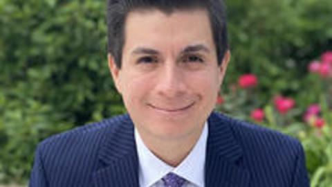 Raúl E. Zegarra