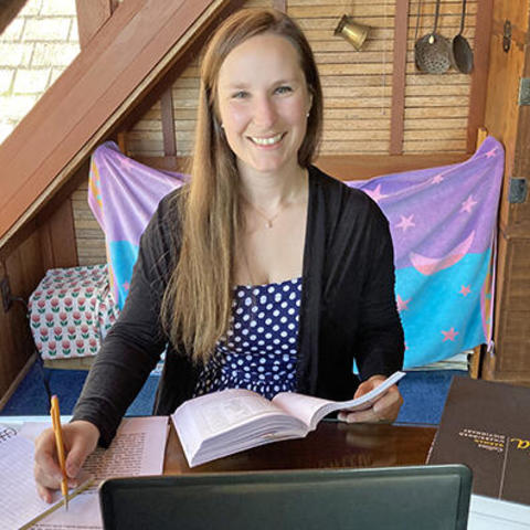 Madeline Levy studying German for SLP
