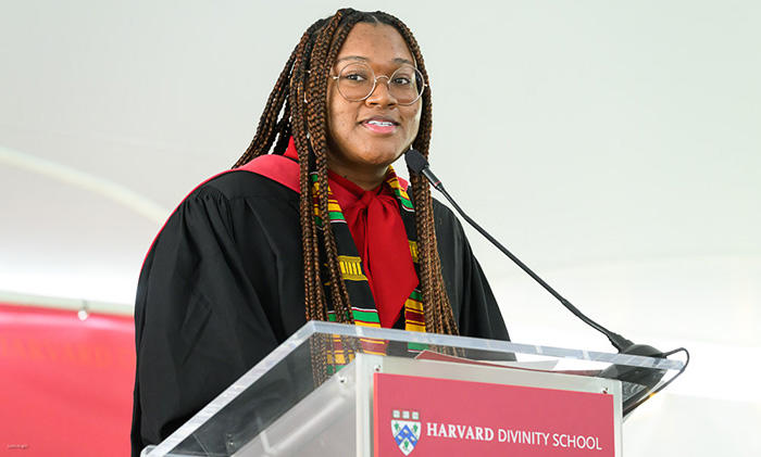 Breana Norris, MTS '23, delivers the Student Commencement Address on May 25. / Photo: Justin Knight
