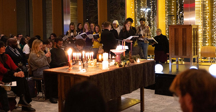 HDS Choir performing during Seasons of Light