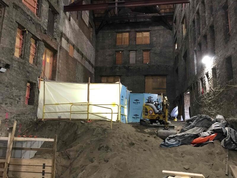 Old stack wing under construction