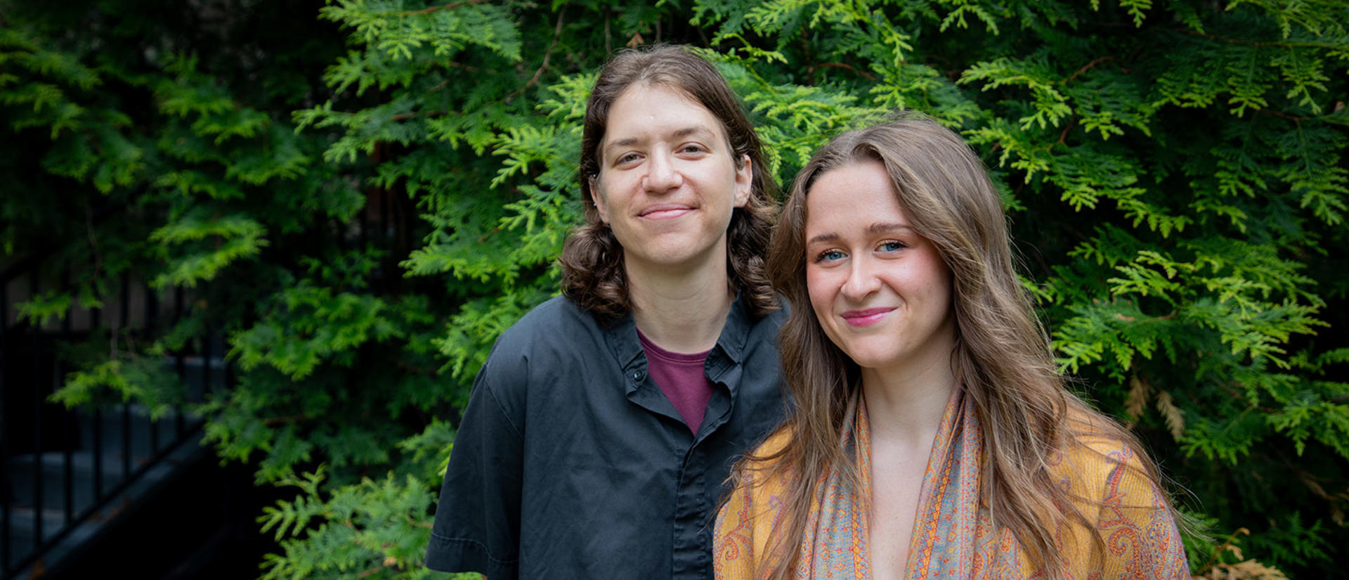 Tess Dufrechou, MDiv ’25, and Kat Woodard, MDiv ’25 