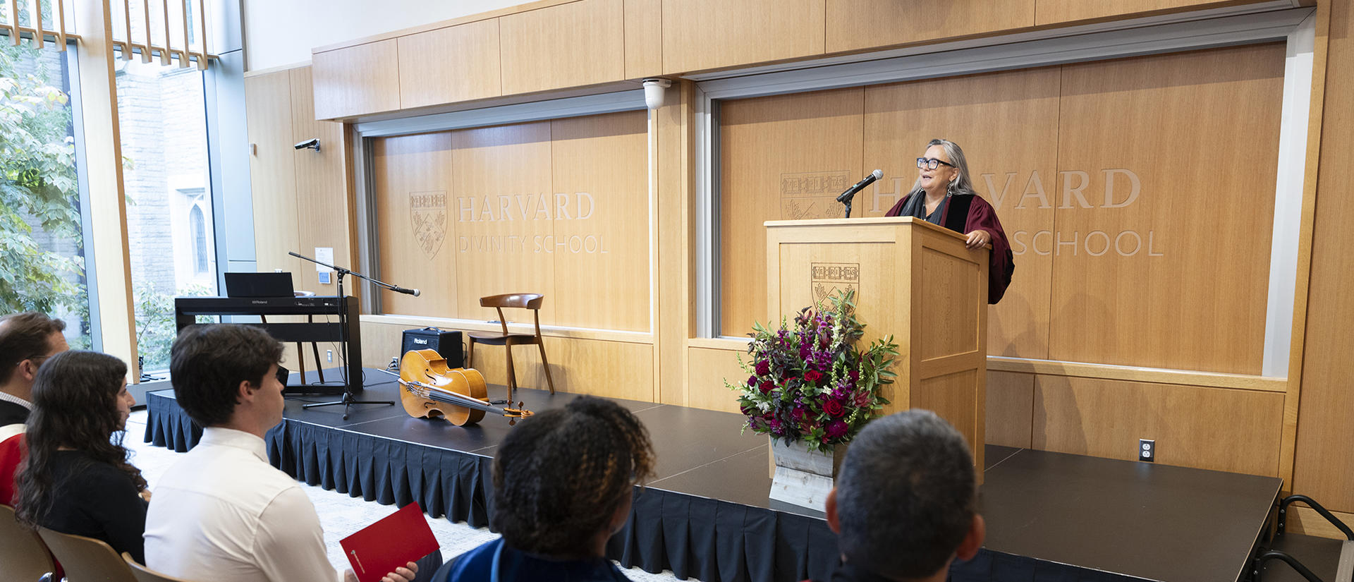 Amy Hollywood delivers Convocation address