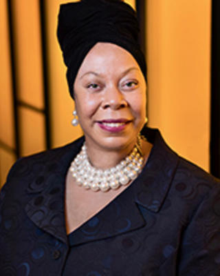 Tracey Hucks