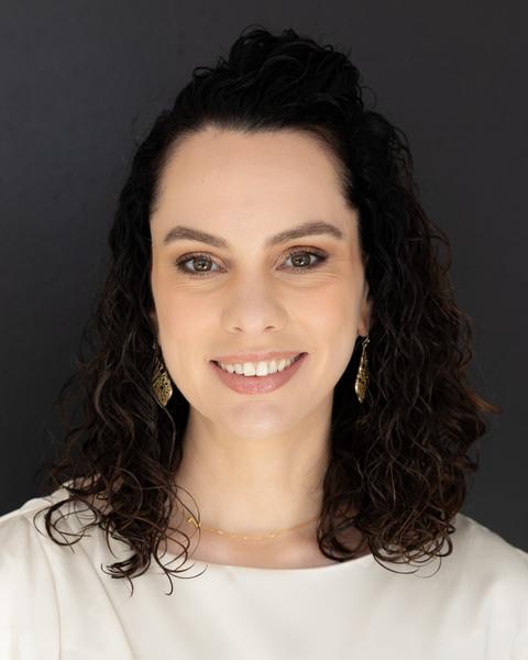 Gina Zurlo headshot